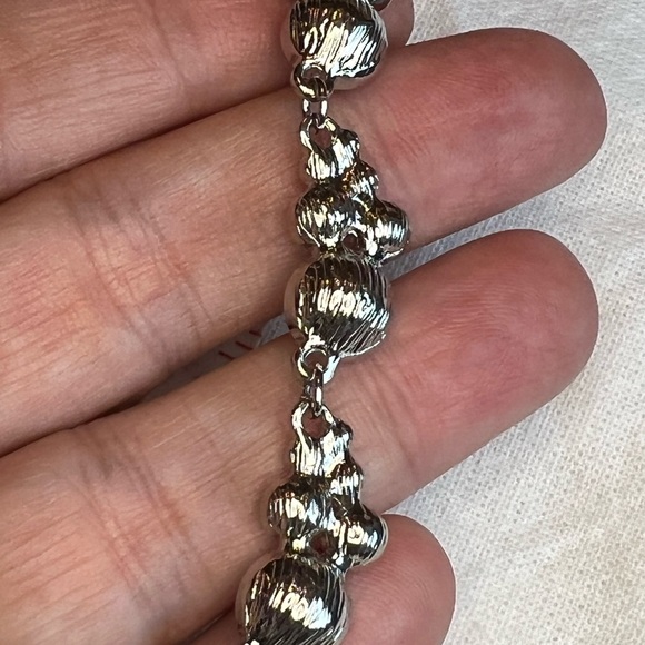 Beautiful Premier Designs silver/CZ costume jewelry necklace - Picture 5 of 5